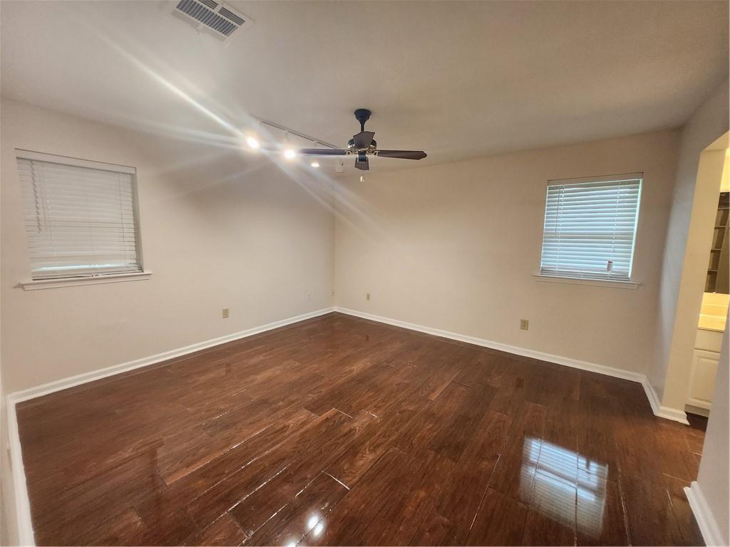 135 DUNLEITH Drive