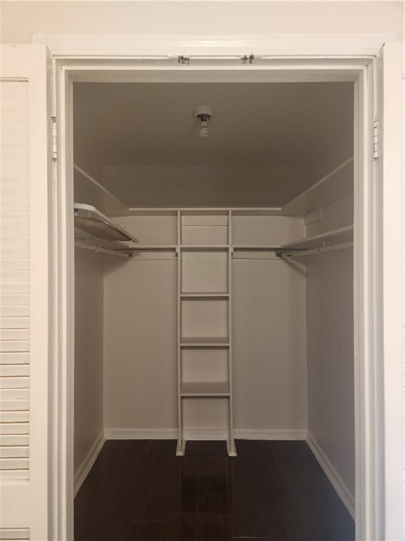 135 DUNLEITH Drive