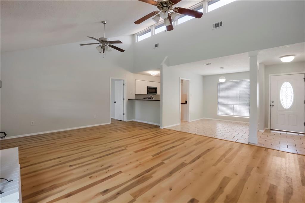 300 SOMERSET Drive