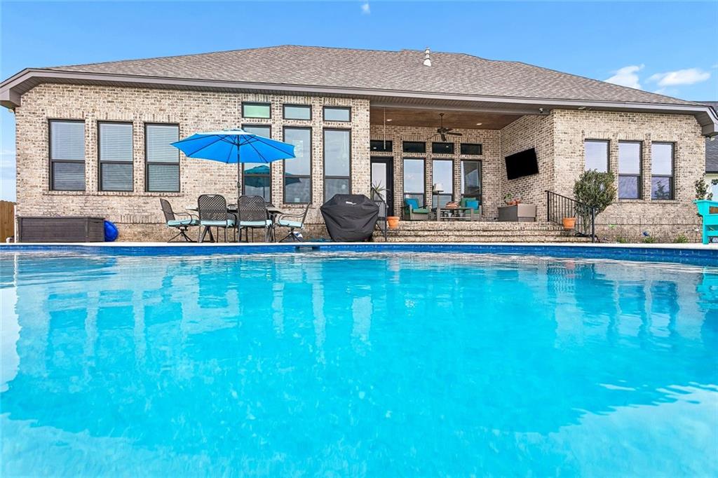 1429 CLIPPER ISLAND Road