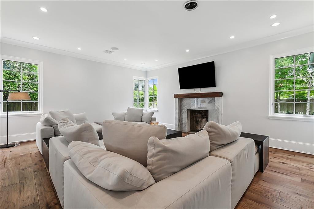 3 FAIRVIEW Court