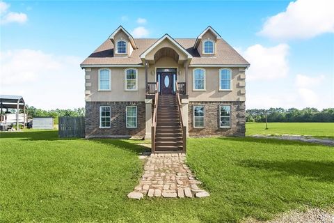 17359 HANDSOME MEADOW Lane Covington LA 70435