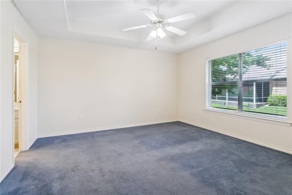 Mandeville, Louisiana 70448, United States, 3 Bedrooms Bedrooms, ,2 BathroomsBathrooms,Residential,Pending,136511