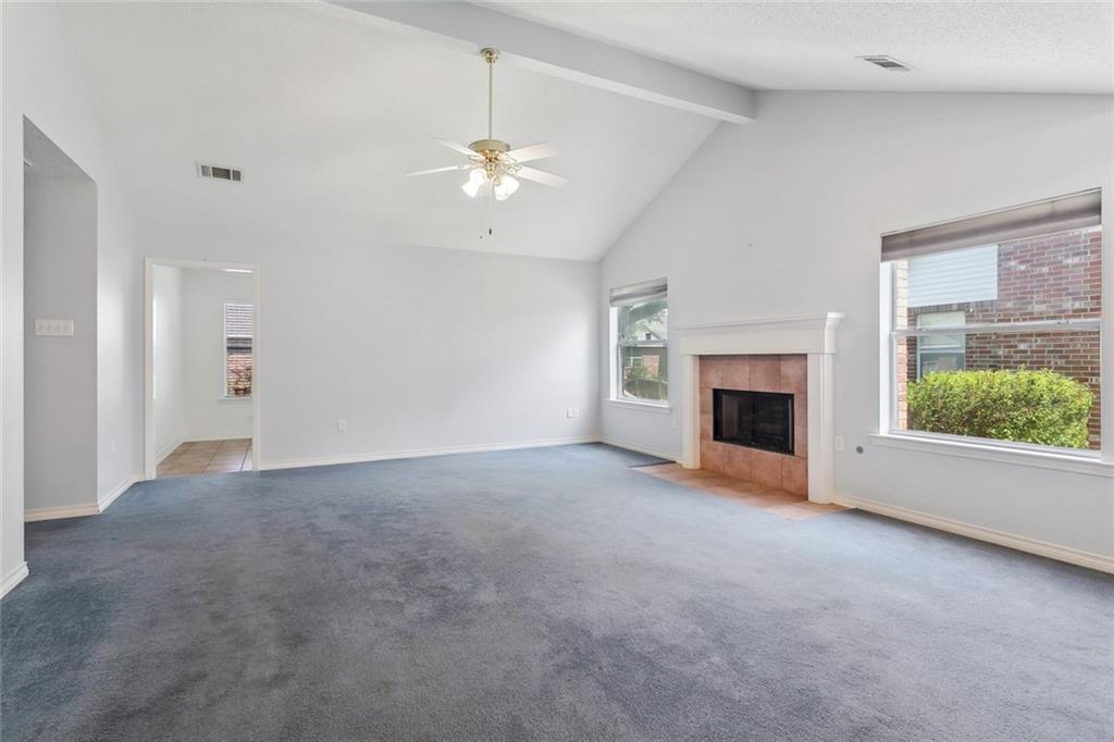 Mandeville, Louisiana 70448, United States, 3 Bedrooms Bedrooms, ,2 BathroomsBathrooms,Residential,Pending,136511