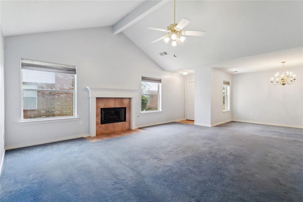 Mandeville, Louisiana 70448, United States, 3 Bedrooms Bedrooms, ,2 BathroomsBathrooms,Residential,Pending,136511