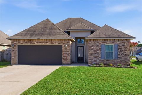 Photo of 20300 PALM Boulevard, Covington, LA 70435 (MLS # 2553626)