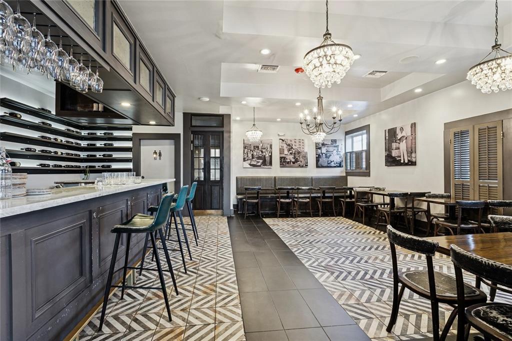 5908 MAGAZINE Street