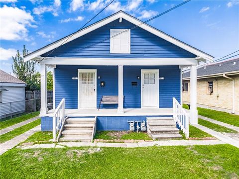 2127-29 MANDOLIN Street New Orleans LA 70122