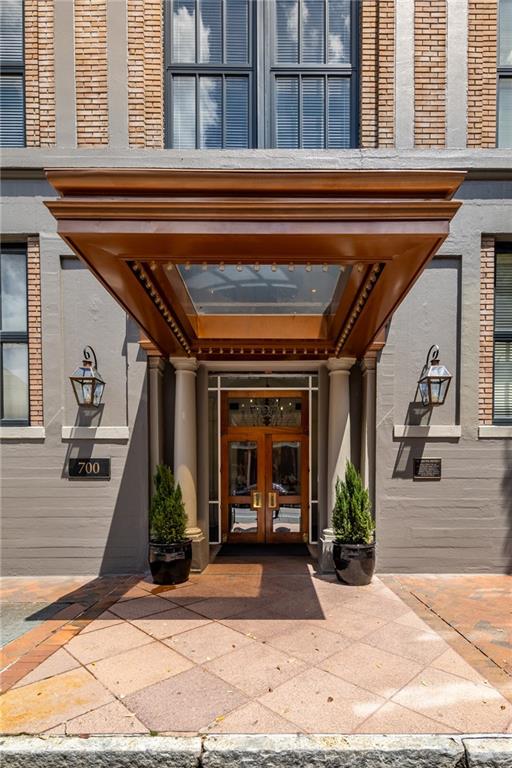 700 S PETERS Street 301