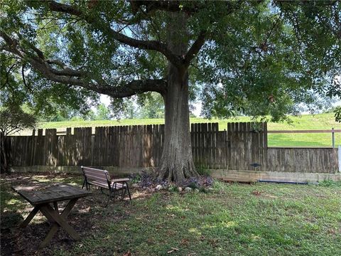 8 GLENWOOD Avenue Harahan LA 70123