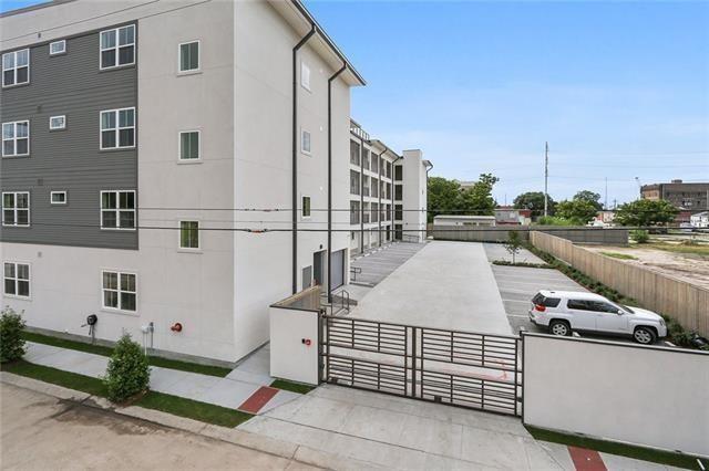 2100 ST THOMAS Street 301