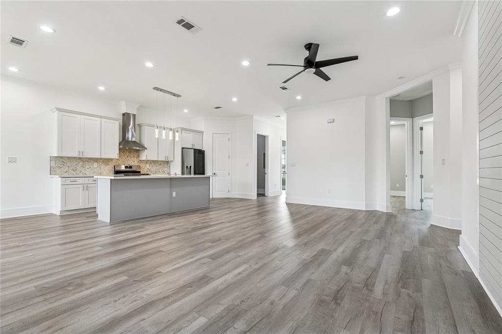 2708 MARQUEZ Drive