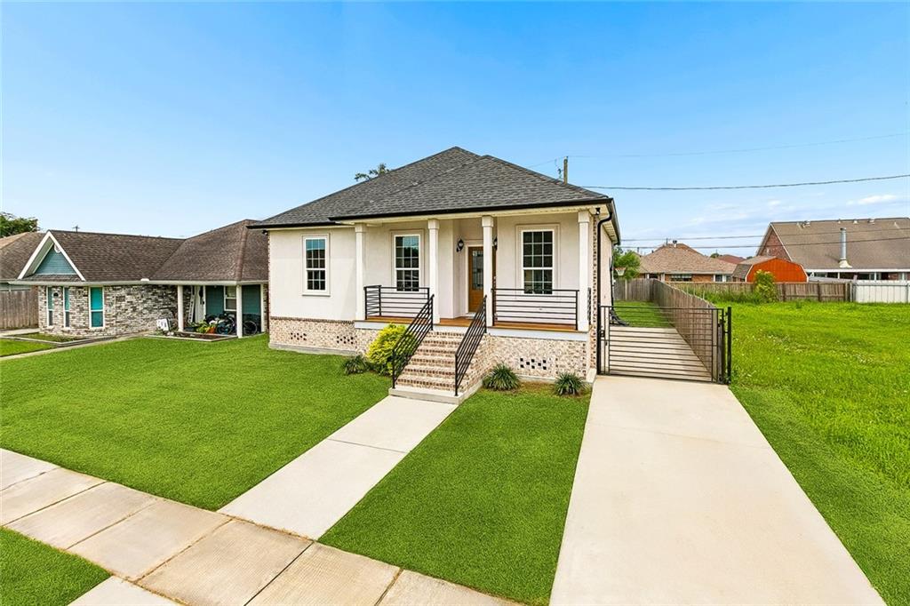 2708 MARQUEZ Drive