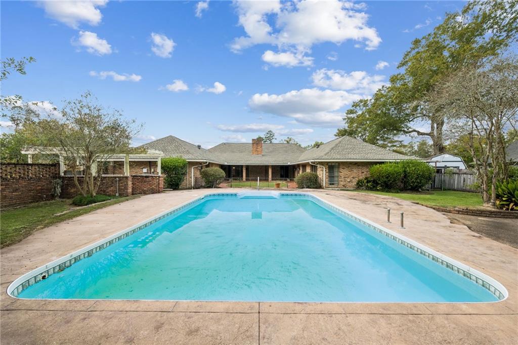 607 DEL MAR Boulevard