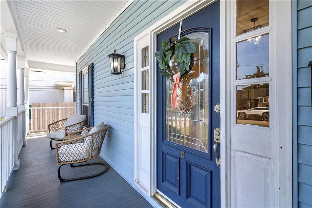 9612 CHARLOTTE Drive