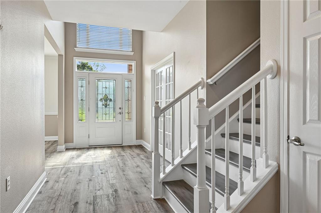 305 STALLION Court