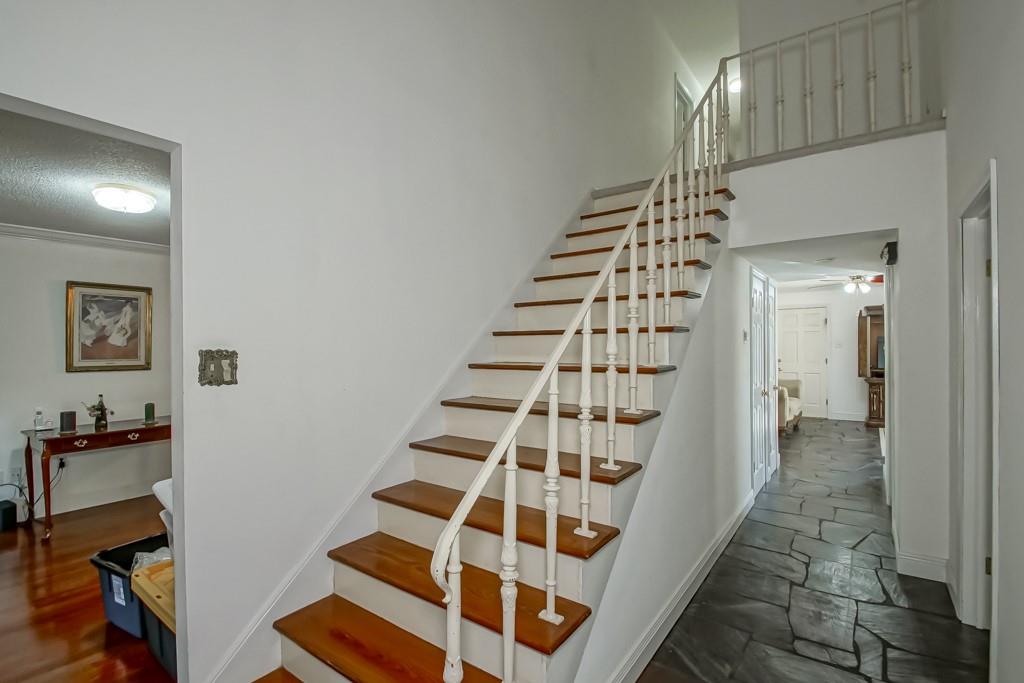 1321 ROSE GARDEN Drive