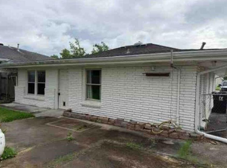 420 ROSELAND Parkway