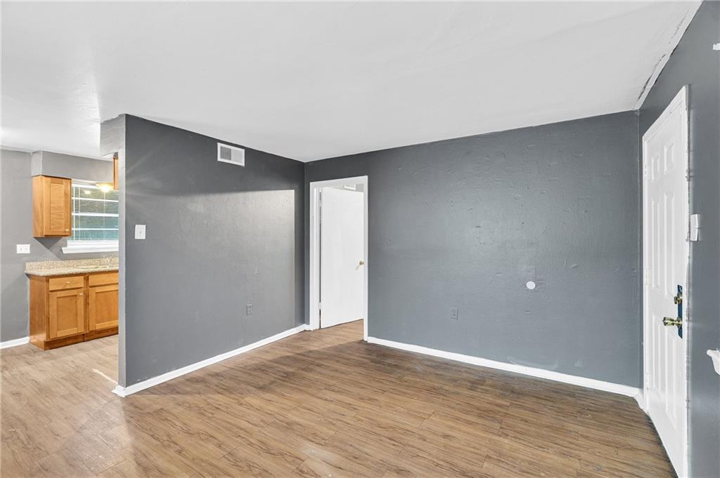 1356 FLANDERS Street