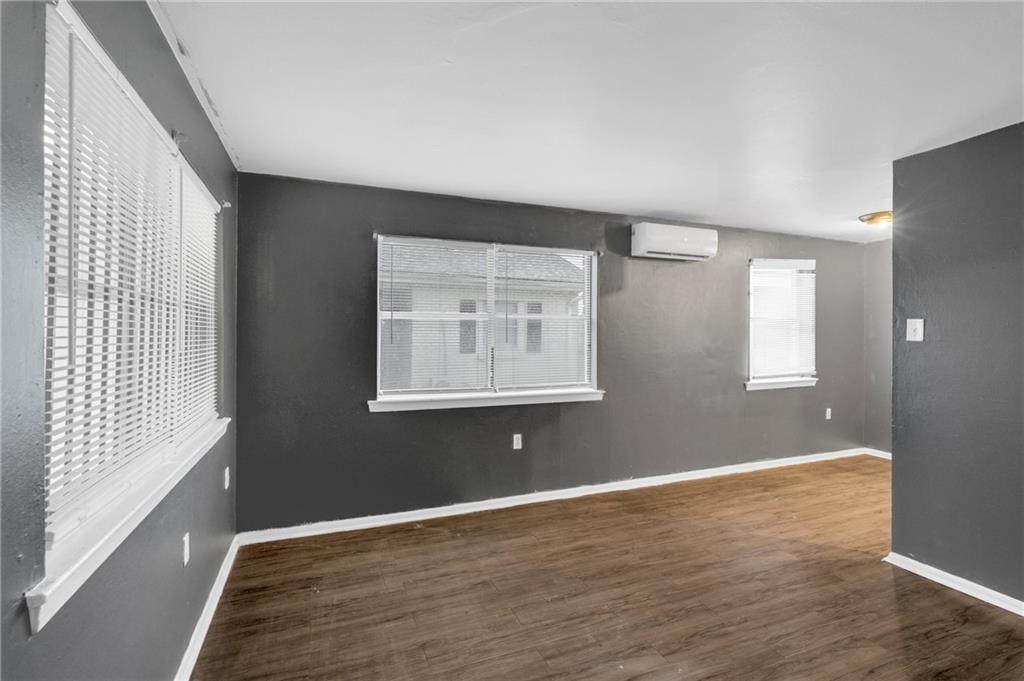 1356 FLANDERS Street