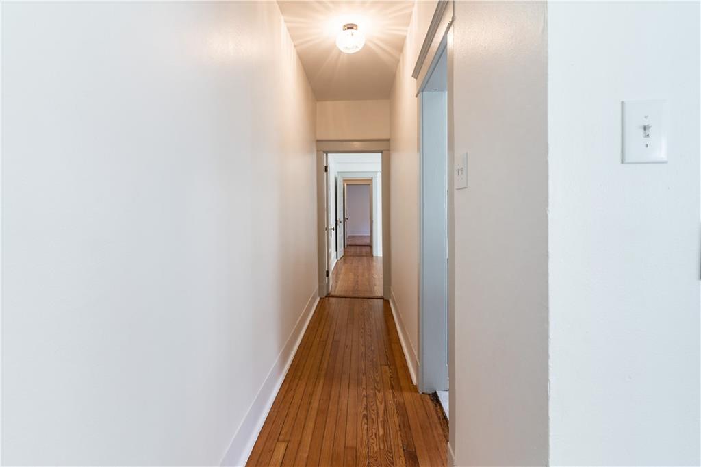 New Orleans, Louisiana 70115, United States, 2 Bedrooms Bedrooms, ,1 BathroomBathrooms,Residential,Pending,65385