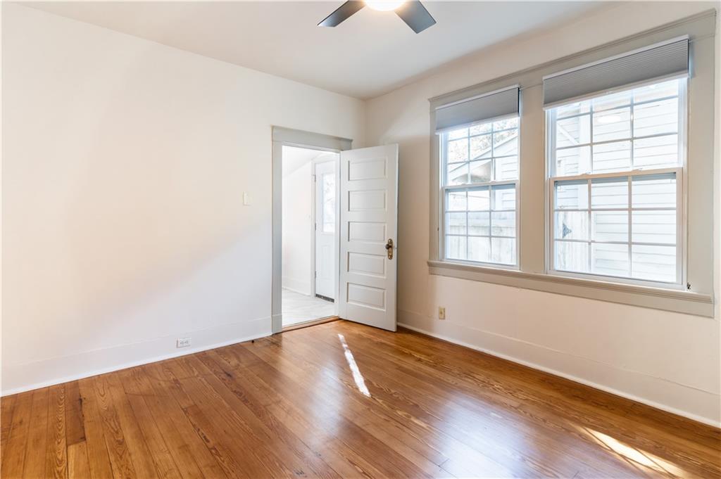 New Orleans, Louisiana 70115, United States, 2 Bedrooms Bedrooms, ,1 BathroomBathrooms,Residential,Pending,65385