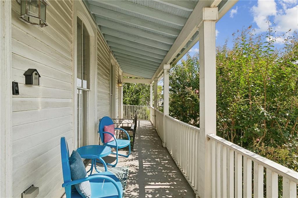 828 VALMONT Street 828