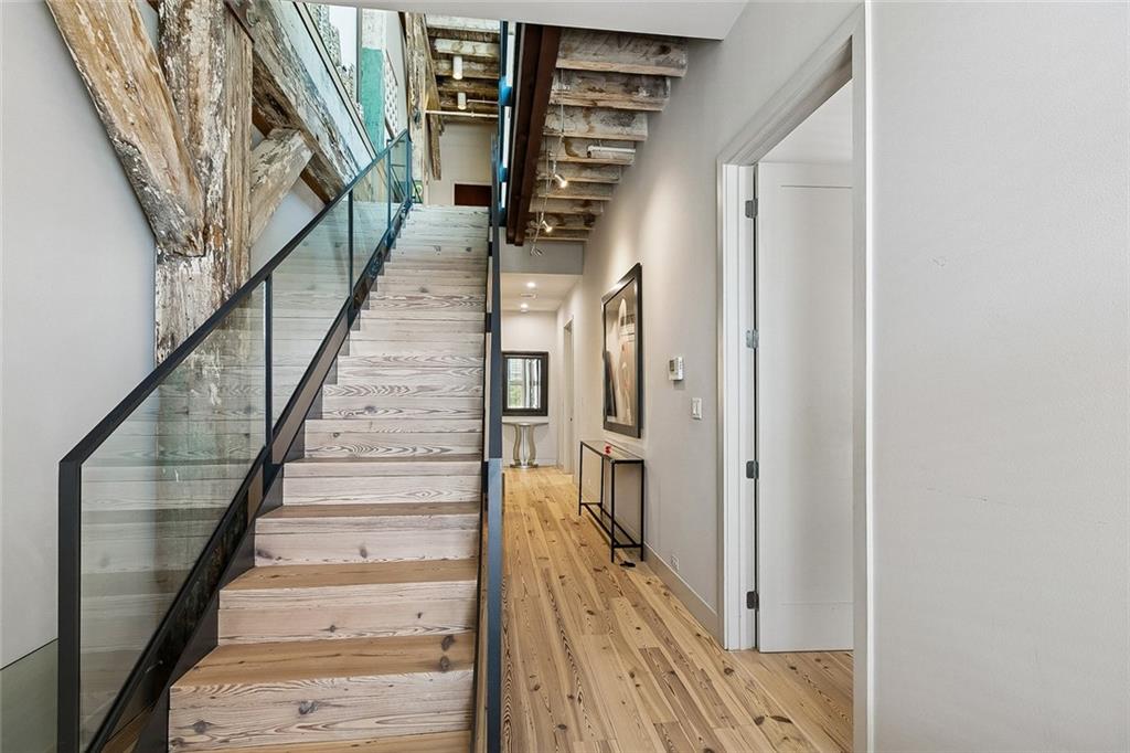 450 JULIA Street 3G