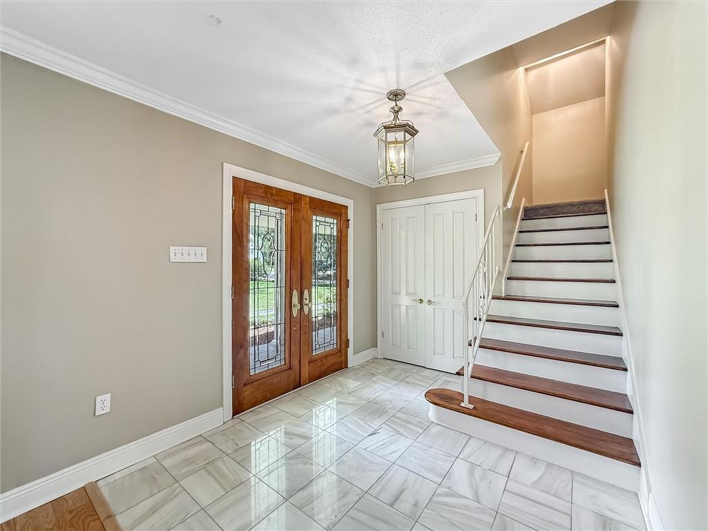 11 CARDINAL Road