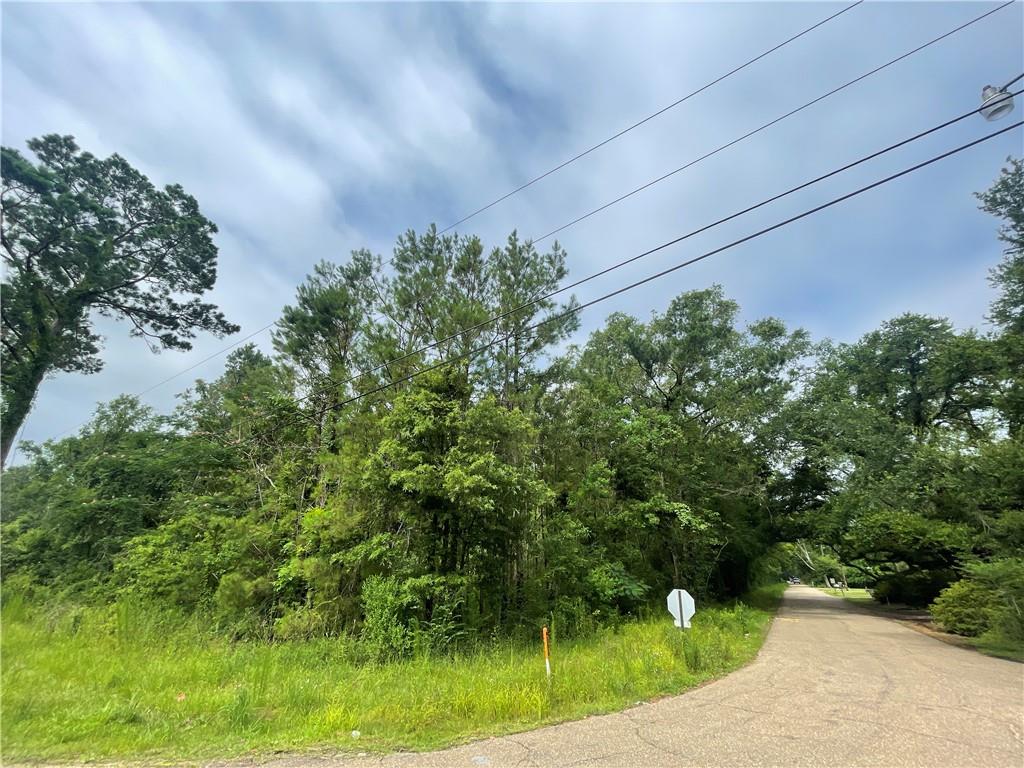 17040 E CHARBONNET Road