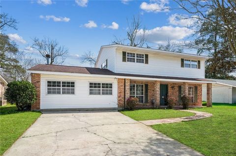 Photo of 110 FOUNTAIN Drive, Slidell, LA 70458 (MLS # 2554596)