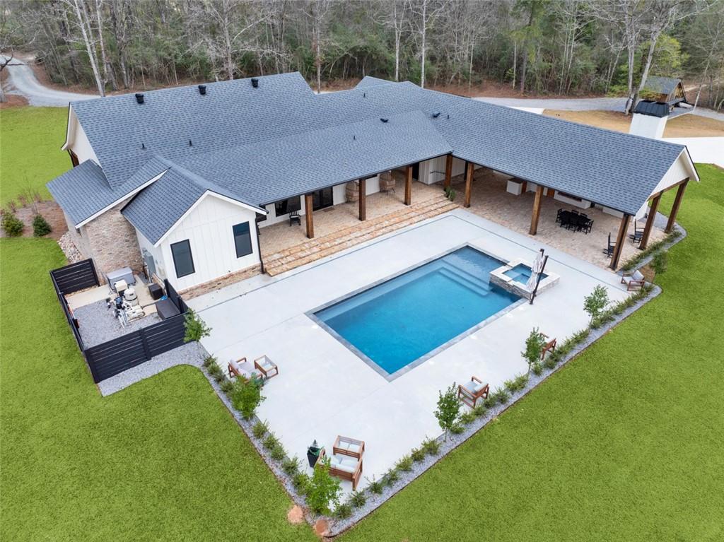 86272 HWY 437