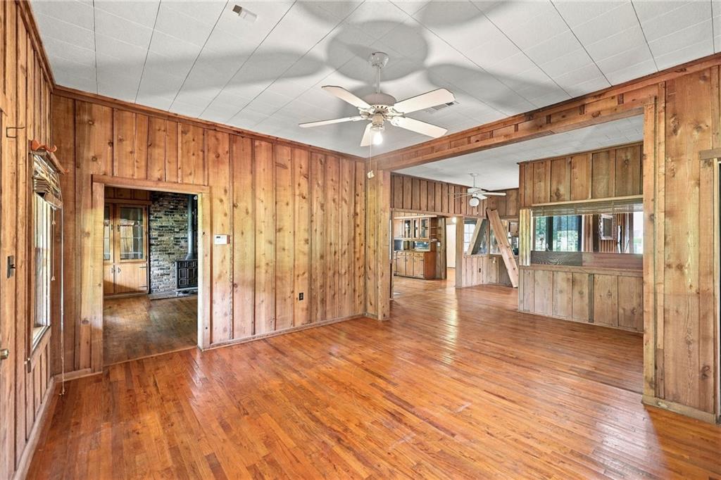 30598 HWY 43 Highway