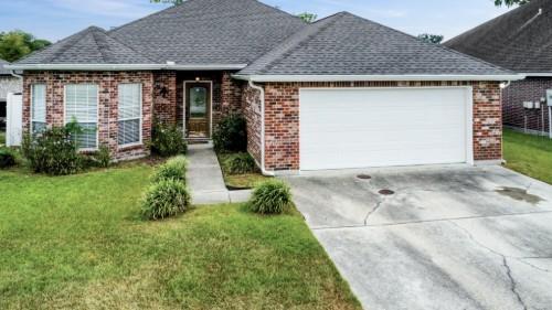 Marrero, Louisiana 70072, United States, 3 Bedrooms Bedrooms, ,2 BathroomsBathrooms,Residential,Active,215085