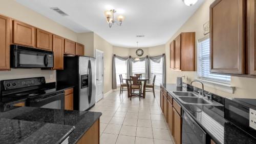 Marrero, Louisiana 70072, United States, 3 Bedrooms Bedrooms, ,2 BathroomsBathrooms,Residential,Active,215085