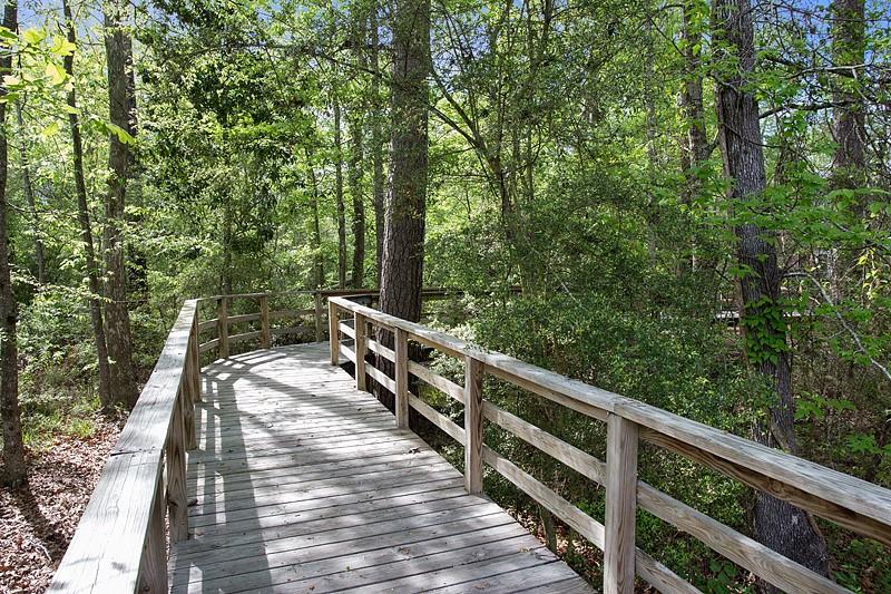 Mandeville, Louisiana 70471, United States, 4 Bedrooms Bedrooms, ,5 BathroomsBathrooms,Residential,Pending,22074