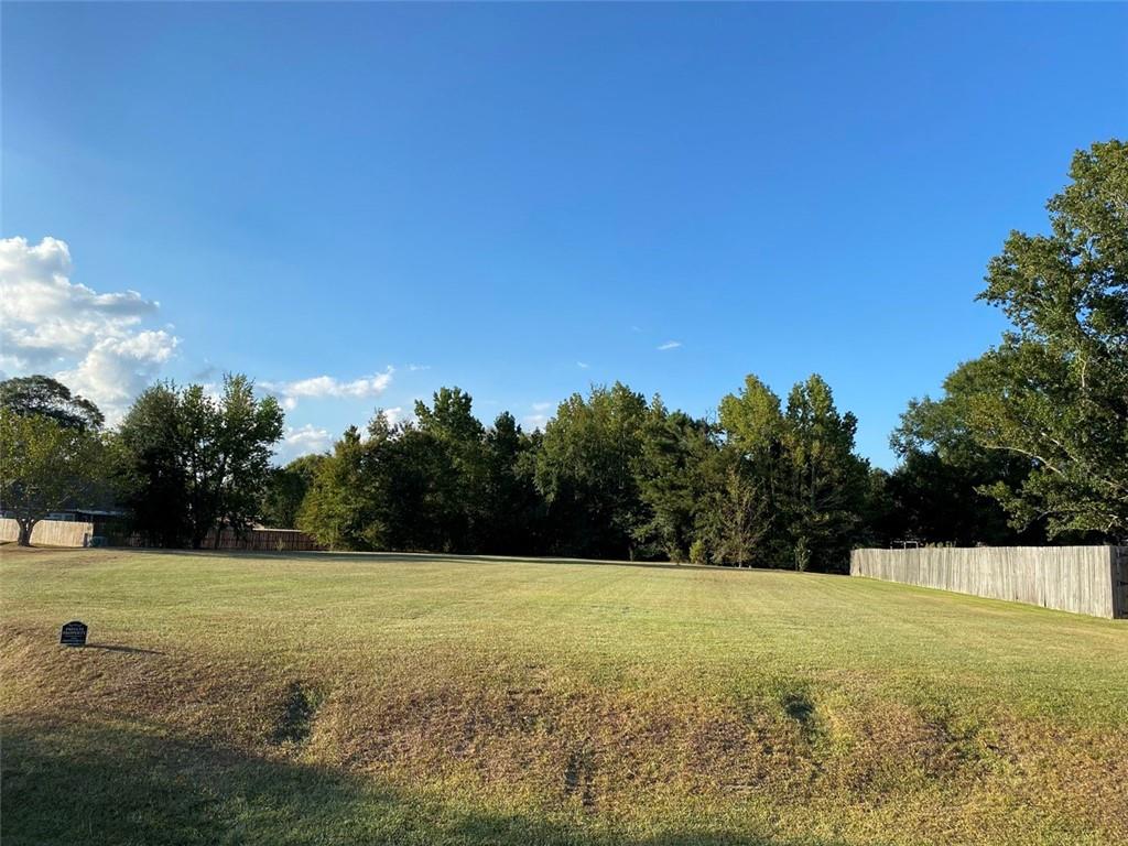 View Denham Springs, LA 70706 property