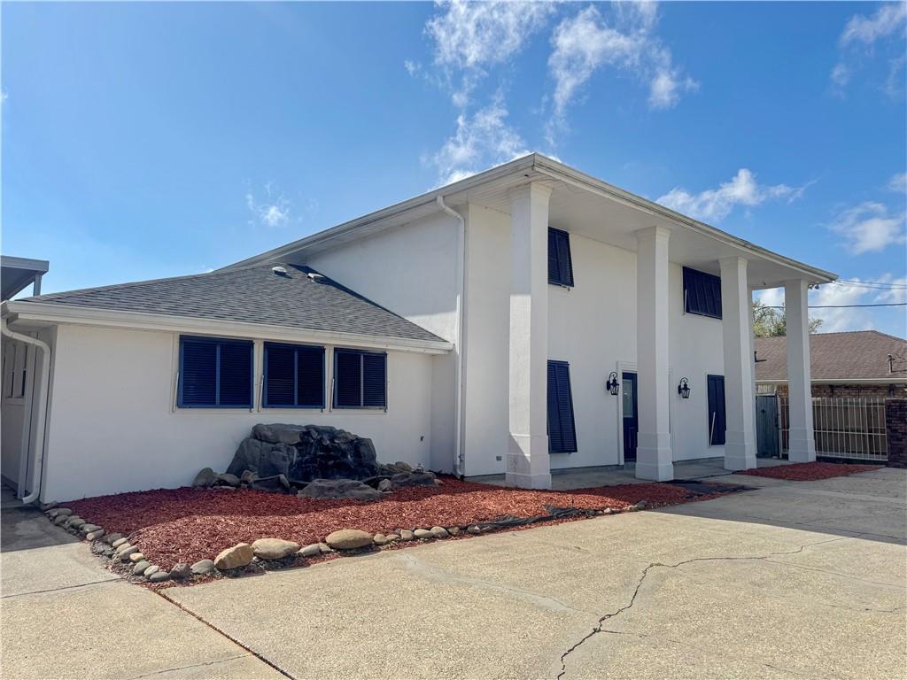 8032 HAYNE Boulevard