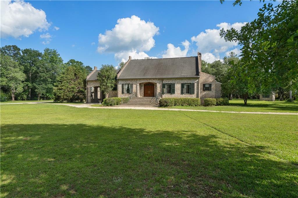 22450 ELDERBERRY Lane