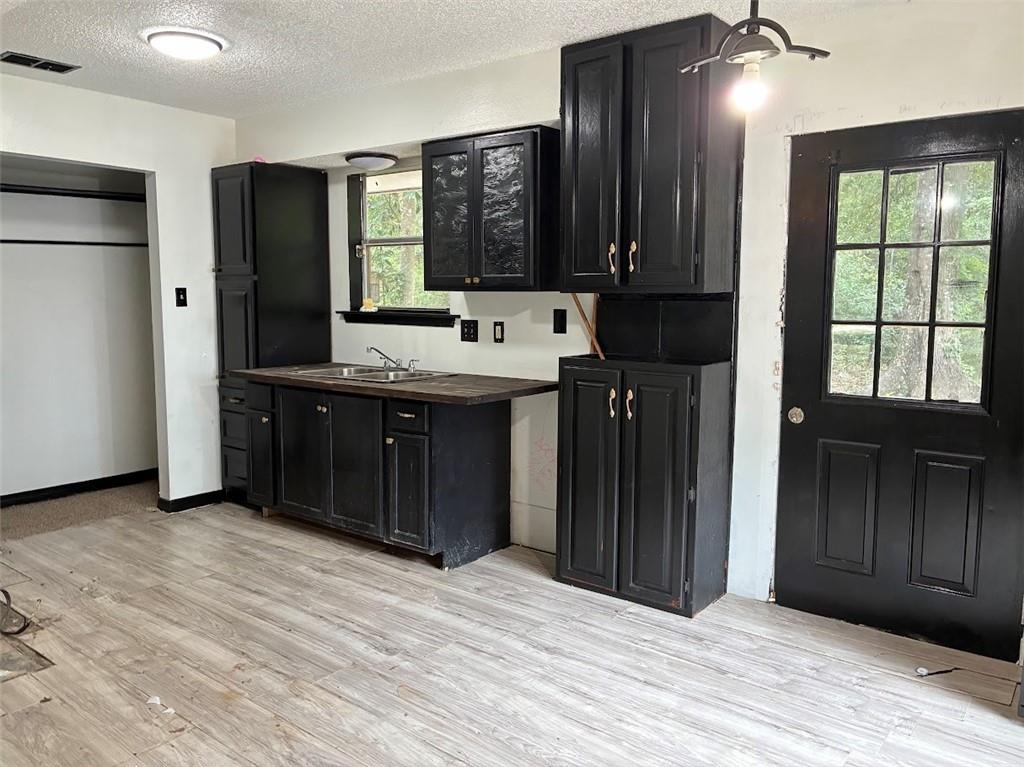 108 E CHERRYWOOD Lane