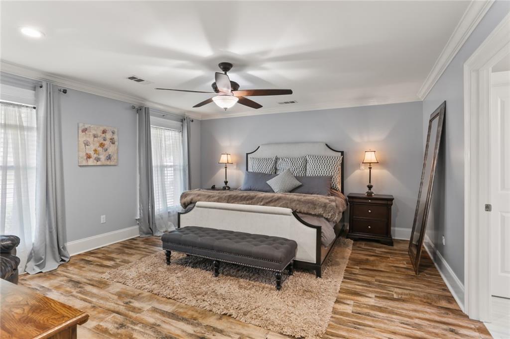 New Orleans, Louisiana 70122, United States, 5 Bedrooms Bedrooms, ,5 BathroomsBathrooms,Residential,Active,96287