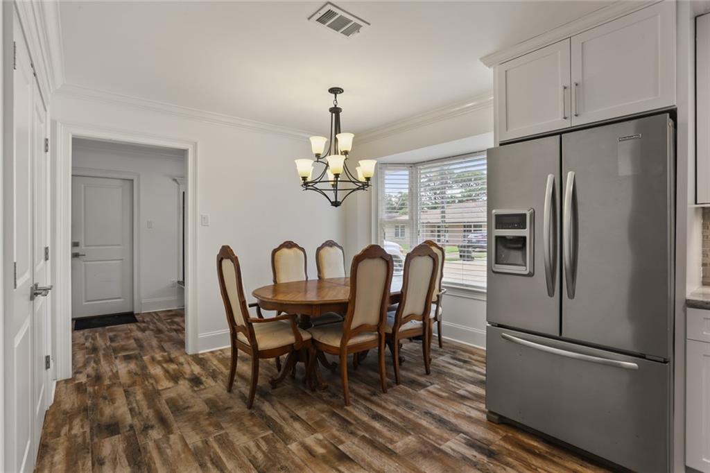 New Orleans, Louisiana 70122, United States, 5 Bedrooms Bedrooms, ,5 BathroomsBathrooms,Residential,Active,96287