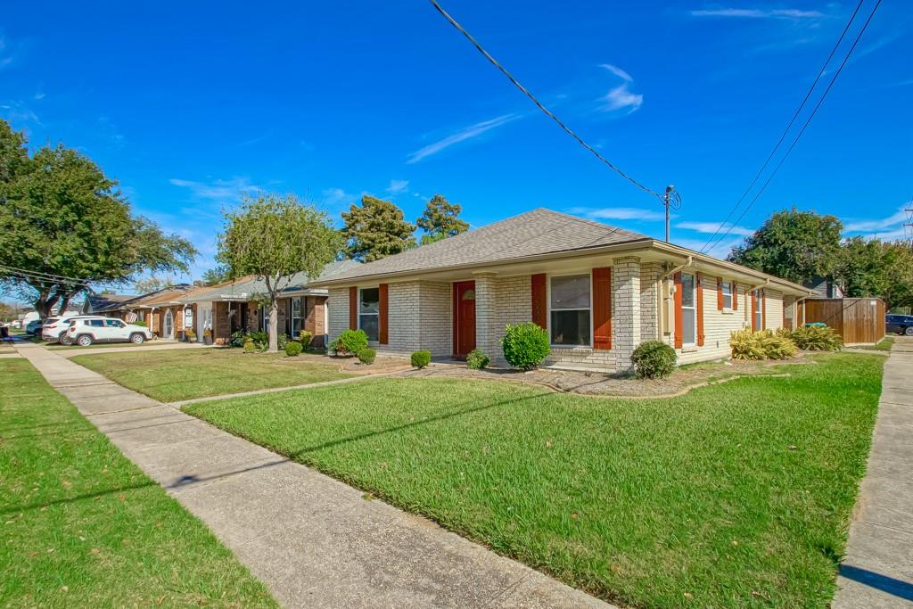 3300 MARYLAND Avenue