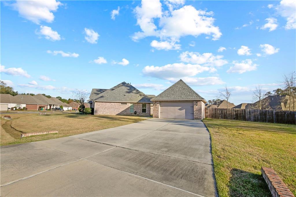 524 BELLE POINTE Loop