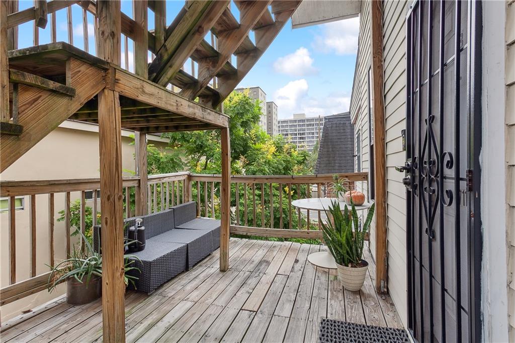 New Orleans, Louisiana 70113, United States, 2 Bedrooms Bedrooms, ,2 BathroomsBathrooms,Residential,Active,69621