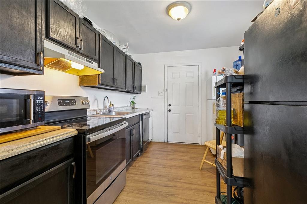 2714-16 PANAMA Street