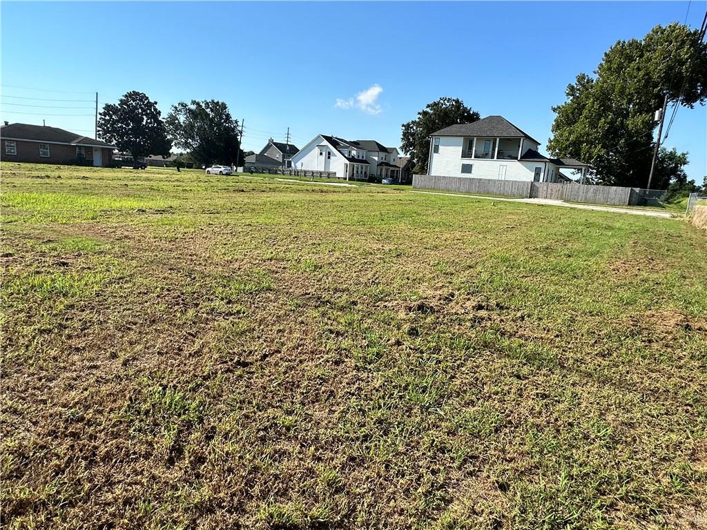 2000 BENJAMIN Street