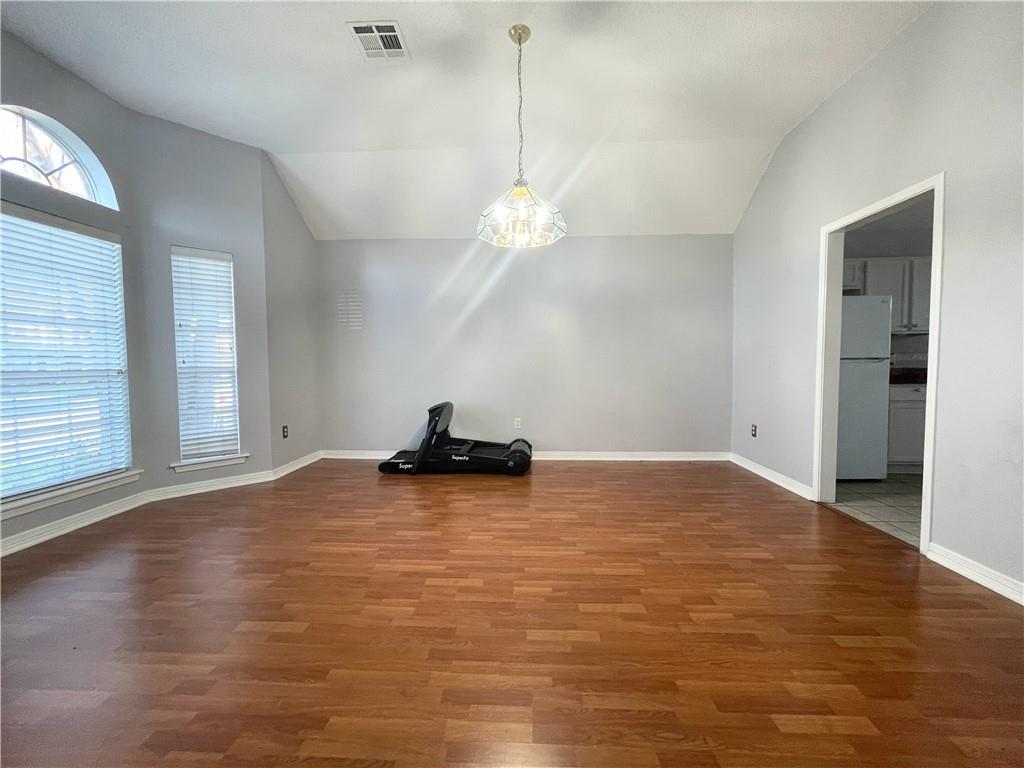 1200 WYNDHAM S Drive