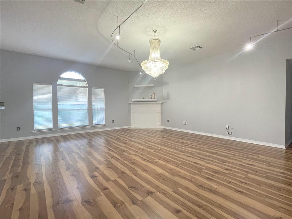 1200 WYNDHAM S Drive