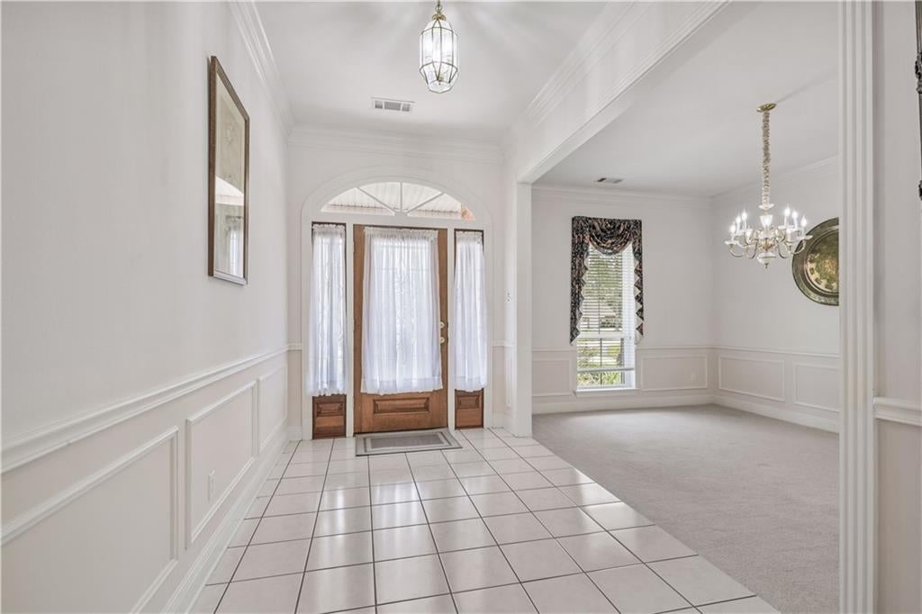 215 LANSDOWNE Drive